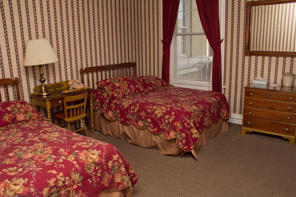 The Yankee Pedlar Inn Torrington Værelse billede